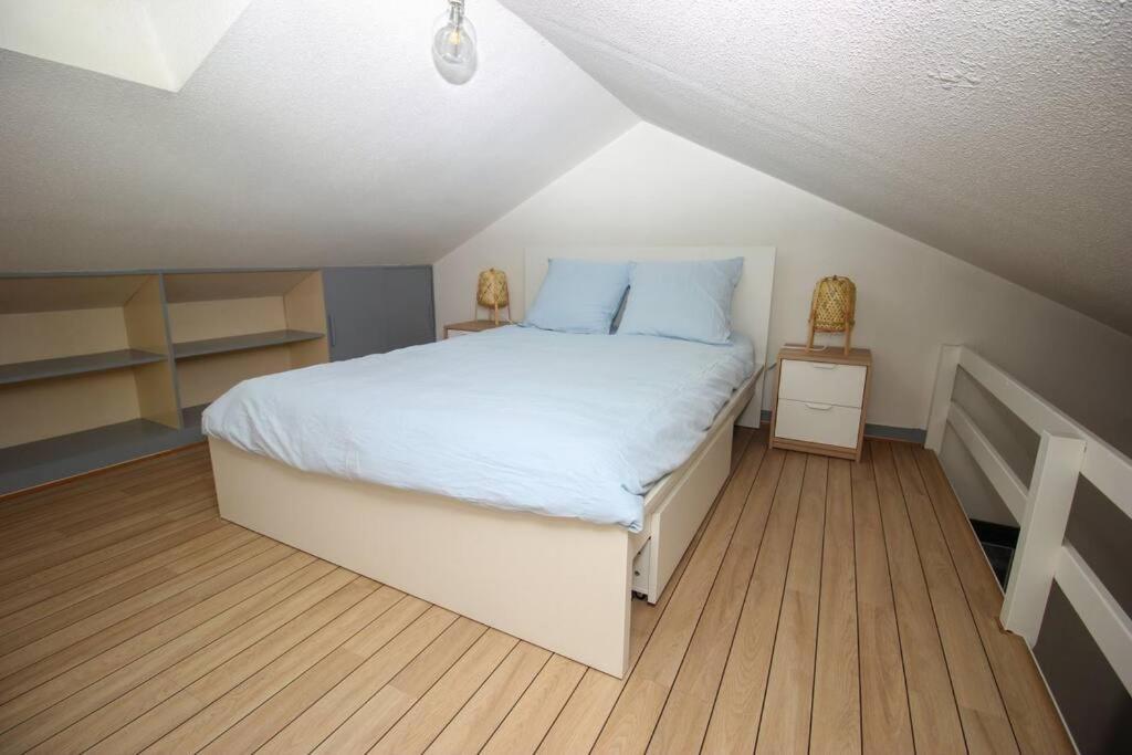 Apartament T3 Cosy , Coeur Historique De La Rochelle La Rochelle  Zewnętrze zdjęcie